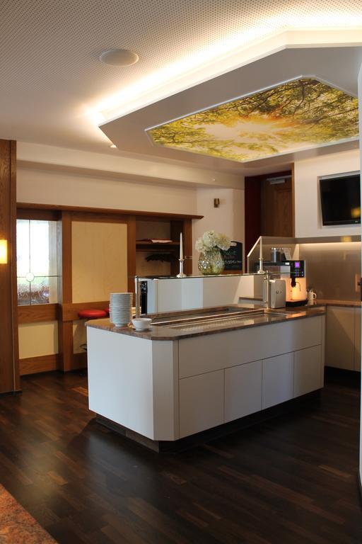 Hotel Krone Niefern-Oeschelbronn Ngoại thất bức ảnh
