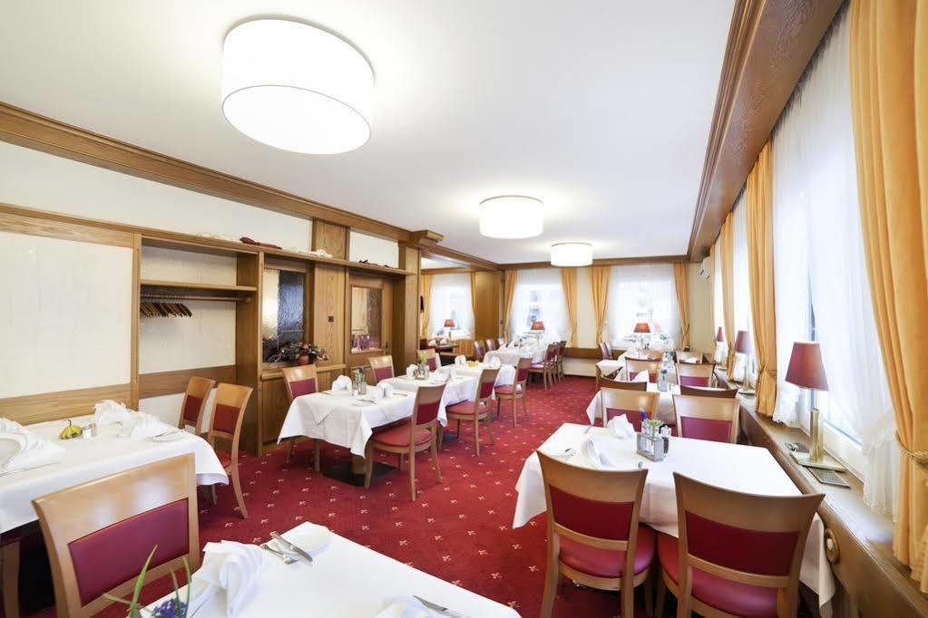 Hotel Krone Niefern-Oeschelbronn Ngoại thất bức ảnh